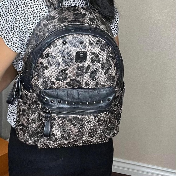 🌵 MCM backpack🌵